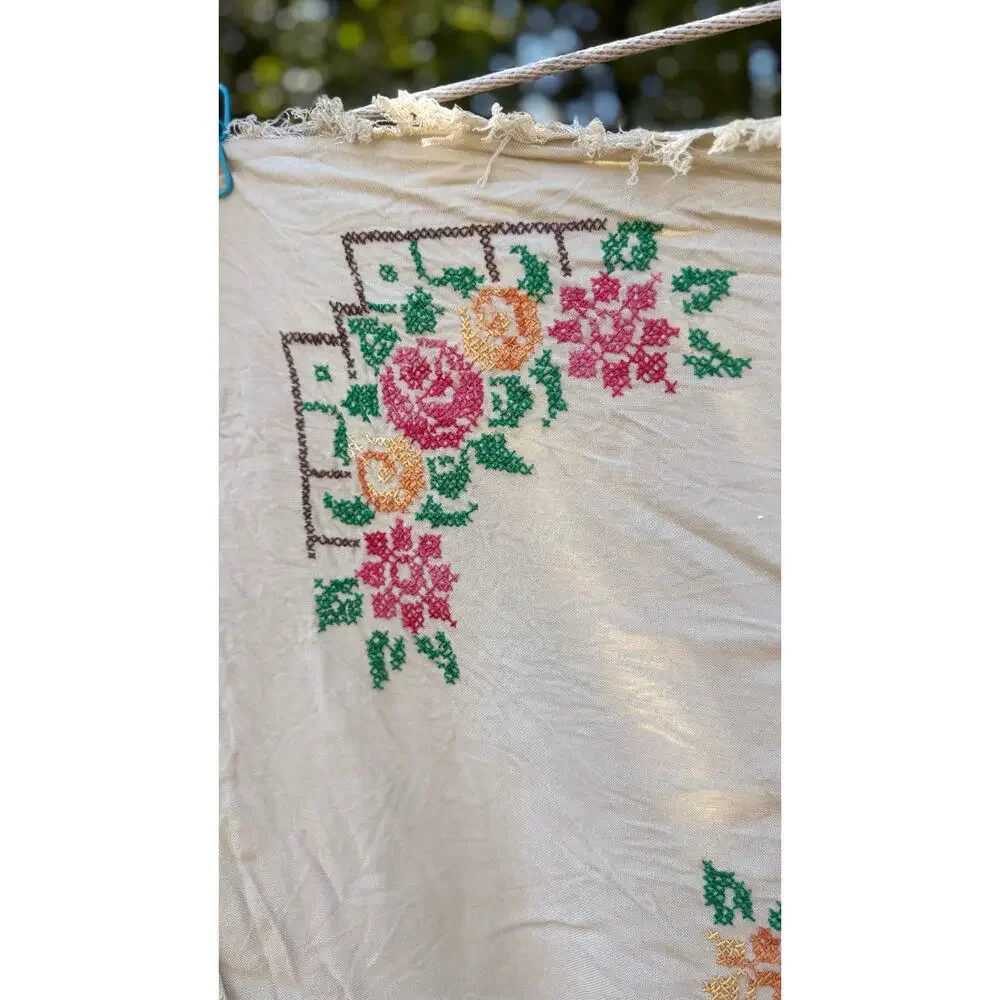 Vintage Cross Stitch Linen Table Topper 32x32 Cottagecore Primitive Farmhouse